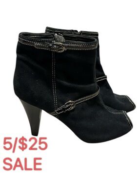 Black Suede Open Toe Heels with Buckle and Contrast Stitching Size 8 5/$25 Sale